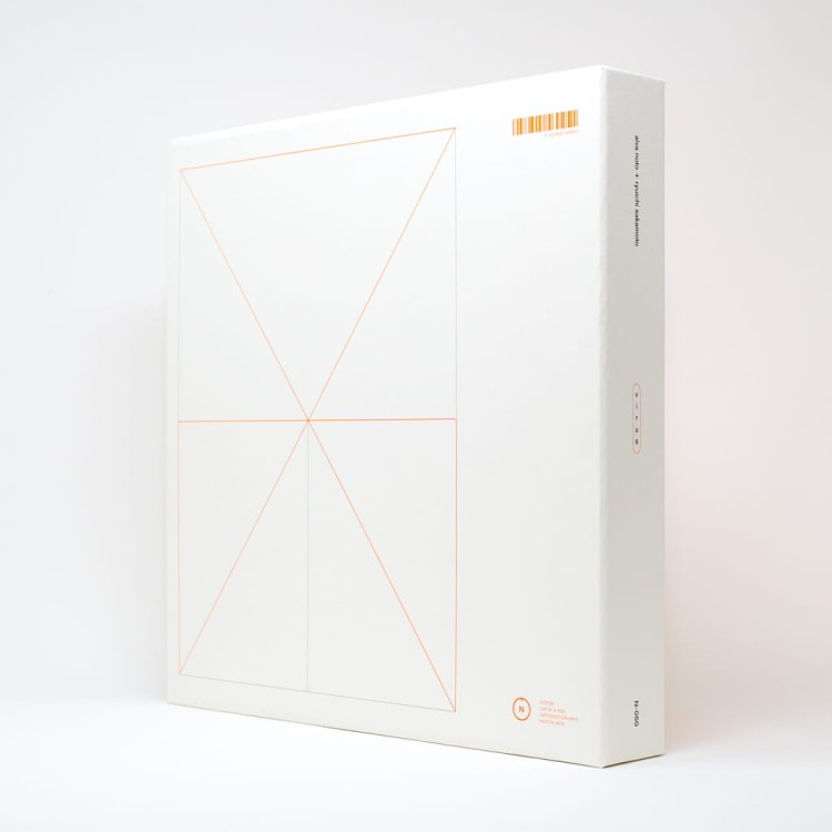 Alva Noto + Ryuichi Sakamoto - V.I.R.U.S. [BOX]