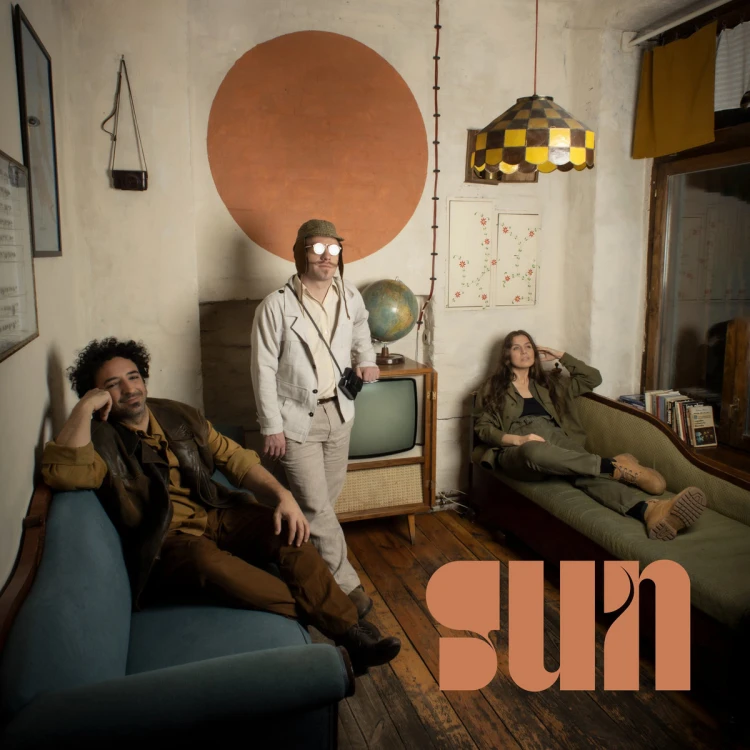 RW Trio - Sun